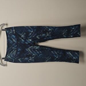 Eddie Bauer workout capris